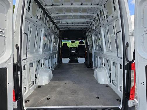 2023 Mercedes-Benz Sprinter 2500 High Roof