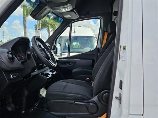 2023 Mercedes-Benz Sprinter 2500 High Roof