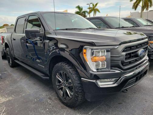 AGATE BLACK METALLIC 2022 Ford F-150 XLT