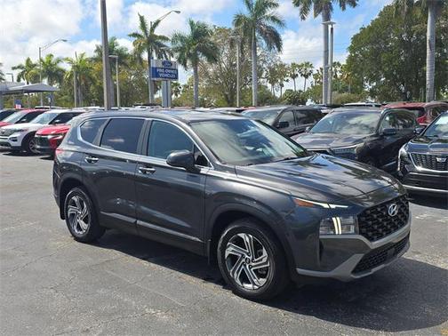 2021 Hyundai SANTA FE SE