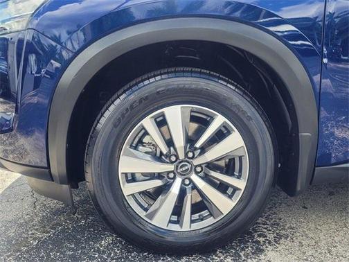 2024 Nissan Pathfinder SL 4WD