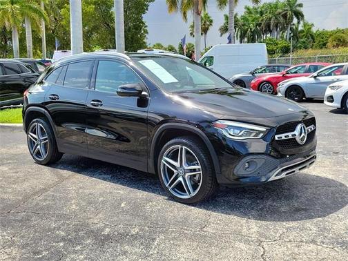 2021 Mercedes-Benz GLA 250 Base 4MATIC