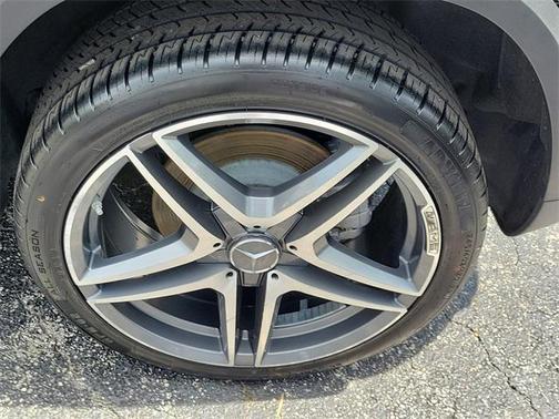 2021 Mercedes-Benz GLA 250 Base 4MATIC