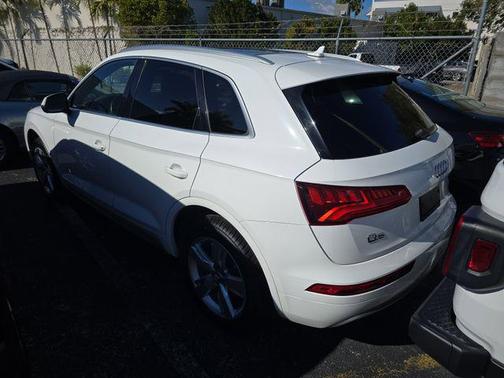 2018 Audi Q5 2.0T Tech Premium