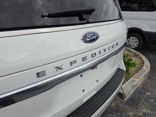 STAR WHITE MET TRI-COAT 2023 Ford Expedition Max Platinum