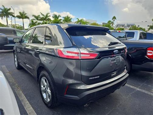 2019 Ford Edge SE