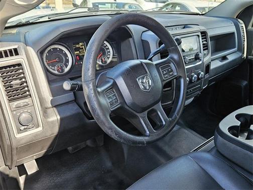 2018 RAM 3500 Tradesman Crew Cab 4x2 8' Box