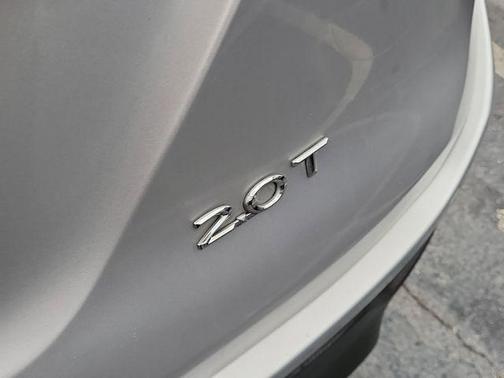 INGOT SILVER METALLIC 2017 Lincoln MKC Select