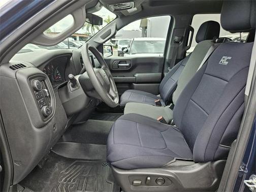 2022 Chevrolet Silverado 1500 Custom Trail Boss