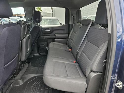 2022 Chevrolet Silverado 1500 Custom Trail Boss