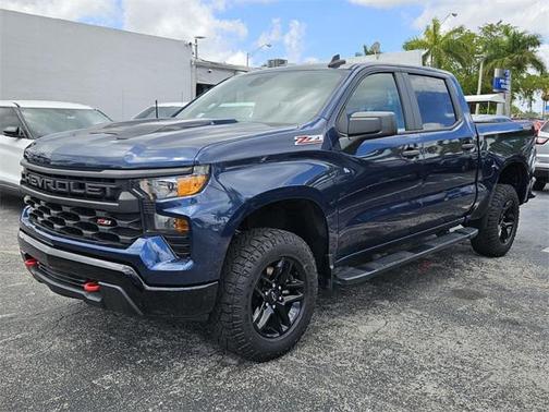 2022 Chevrolet Silverado 1500 Custom Trail Boss