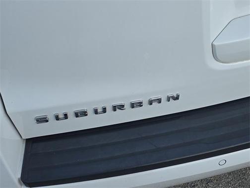 2020 Chevrolet Suburban LS