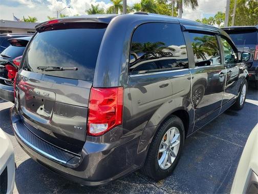 2020 Dodge Grand Caravan SXT