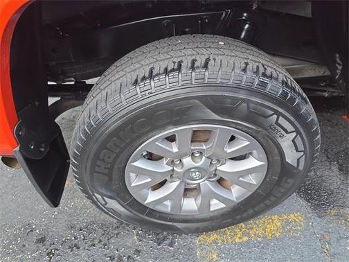 2018 Toyota Tacoma SR5