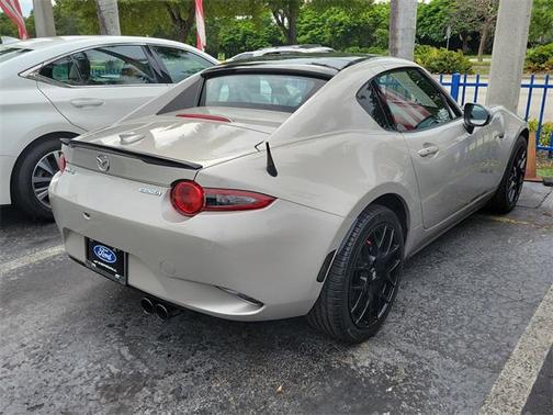 2022 Mazda MX-5 Miata RF Grand Touring