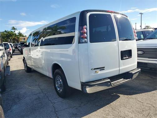 2015 Chevrolet Express 3500 LT