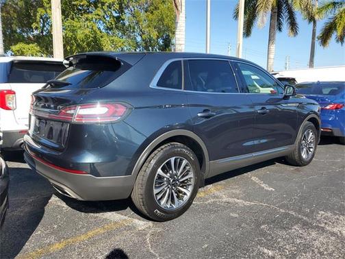 2023 Lincoln Nautilus Standard