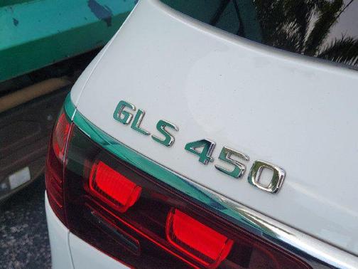 Polar White 2024 Mercedes-Benz GLS 450 4MATIC