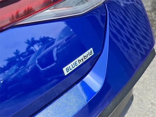 2024 Hyundai ELANTRA HEV Blue