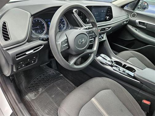 2020 Hyundai SONATA SE