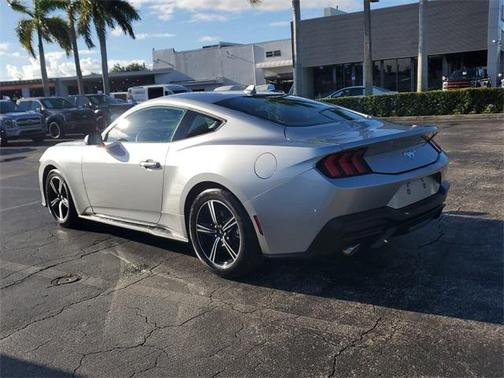 2025 Ford Mustang EcoBoost