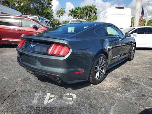 2016 Ford Mustang EcoBoost Premium