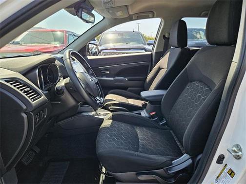 2021 Mitsubishi Outlander Sport SE