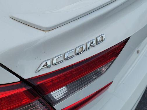 Platinum White Pearl 2020 Honda Accord Sport 2.0T