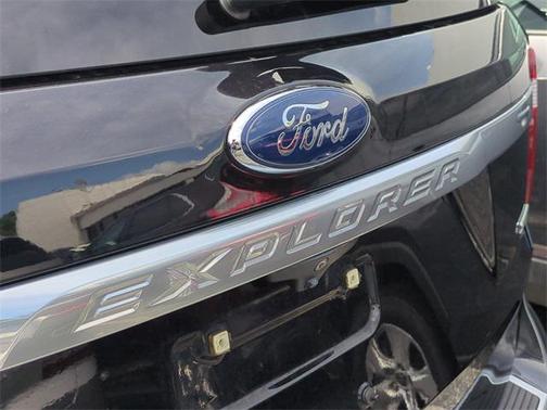 2019 Ford Explorer Platinum