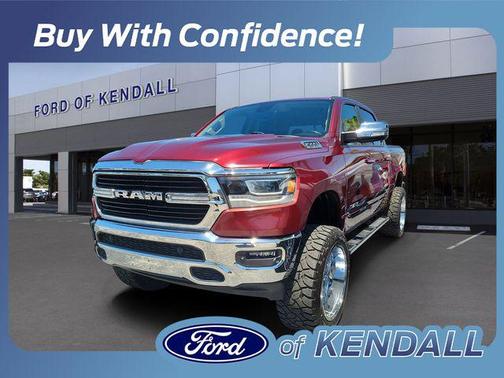 Delmonico Red Pearlcoat 2019 RAM 1500 Big Horn