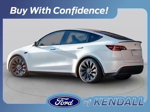 2024 Tesla Model Y Long Range Dual Motor All-Wheel Drive