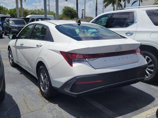 Serenity White 2025 Hyundai ELANTRA SE