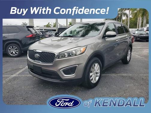 2017 Kia Sorento LX