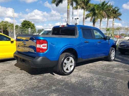 2022 Ford Maverick XL