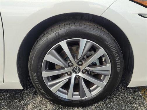 2021 Lexus ES 350 Base