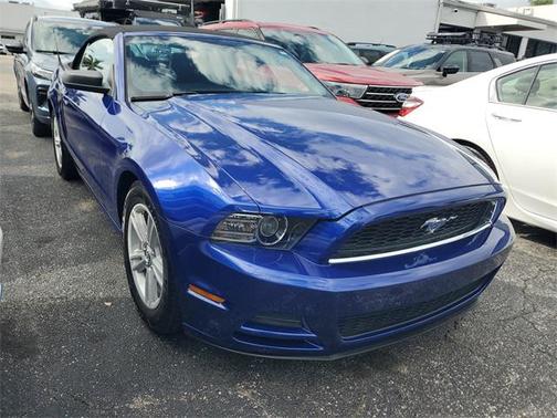 2014 Ford Mustang V6
