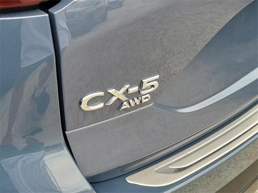 2022 Mazda CX-5 Carbon Edition
