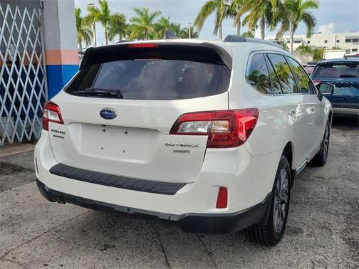 2017 Subaru Outback 3.6R Touring