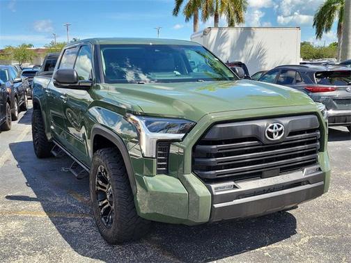 2022 Toyota Tundra SR5