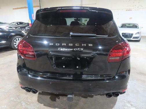 2013 Porsche Cayenne GTS