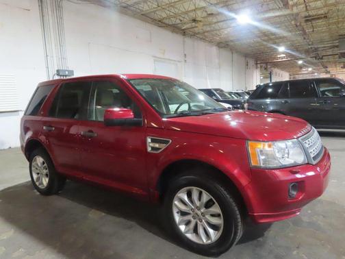 2012 Land Rover LR2 Sport Utility 4D