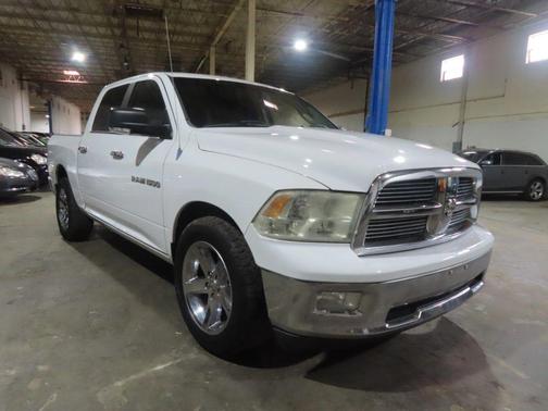 White 2012 RAM 1500 SLT
