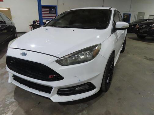 2015 Ford Focus ST 