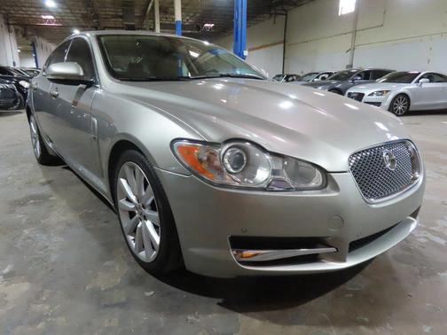 Gold 2011 Jaguar XF Premium