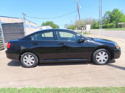 2010 Mitsubishi Galant Base