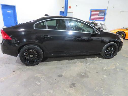 Black 2016 Volvo S60 T5 Drive-E Premier