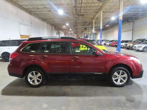 2013 Subaru Outback 3.6R Limited