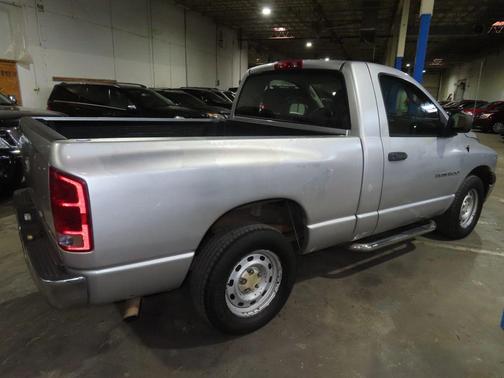 Silver 2005 Dodge Ram 1500 ST