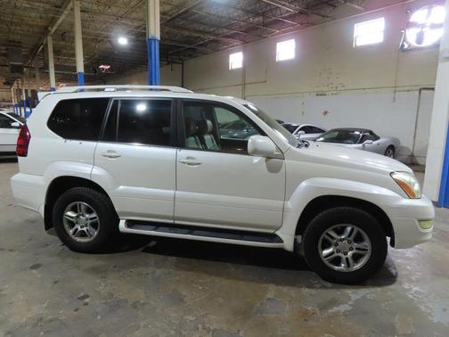 White 2006 Lexus GX 470 GX 470 Sport Utility 4D