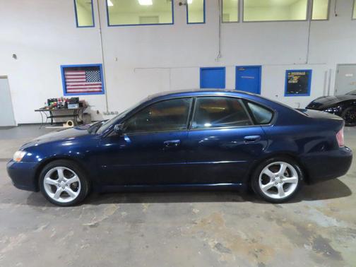 2007 Subaru Legacy Base
